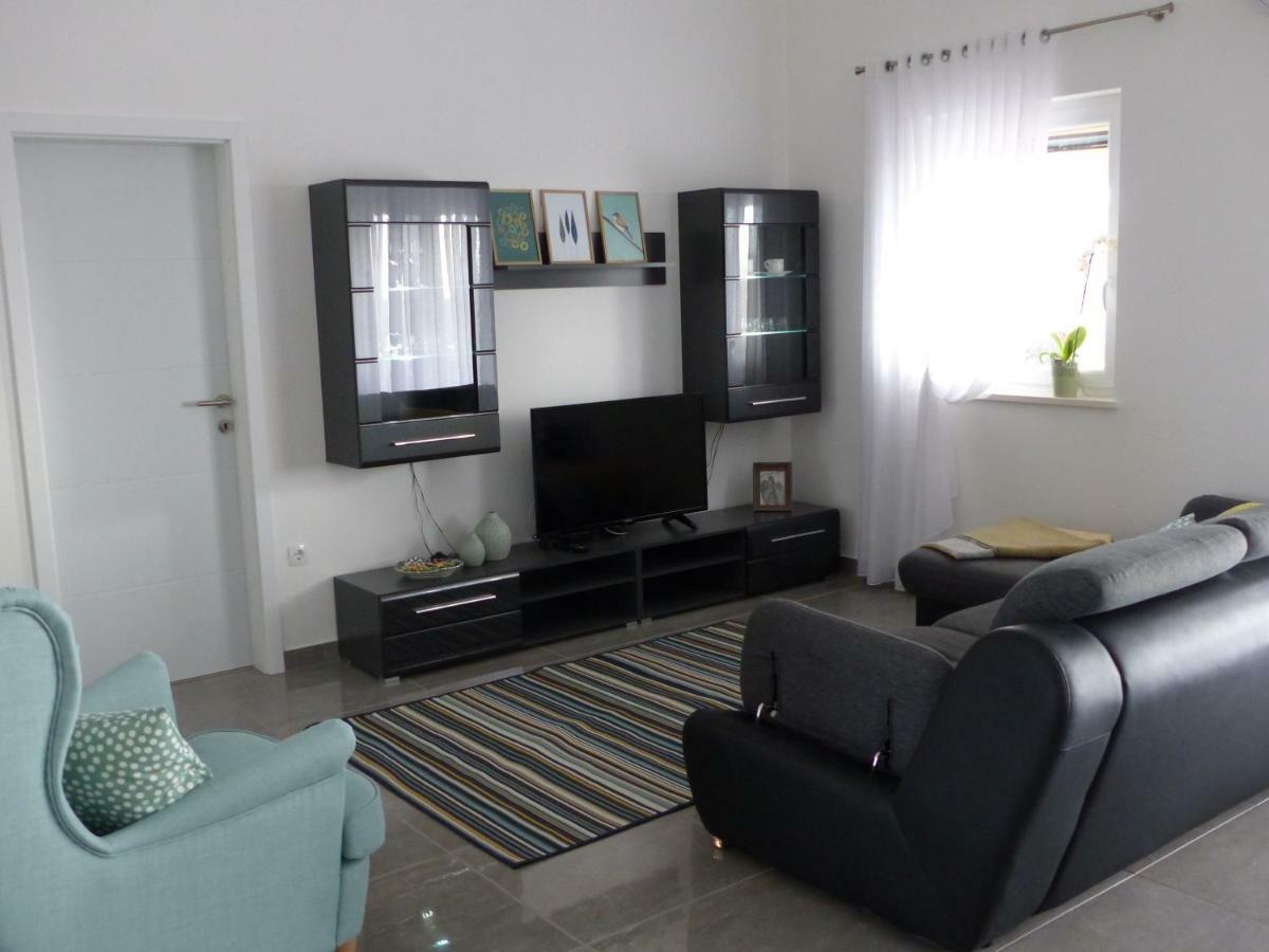 Apartmani Danica Vodnjan Exterior photo